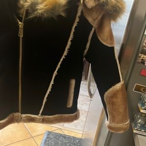 A black and coffee in color Jordan Craig coat size 10